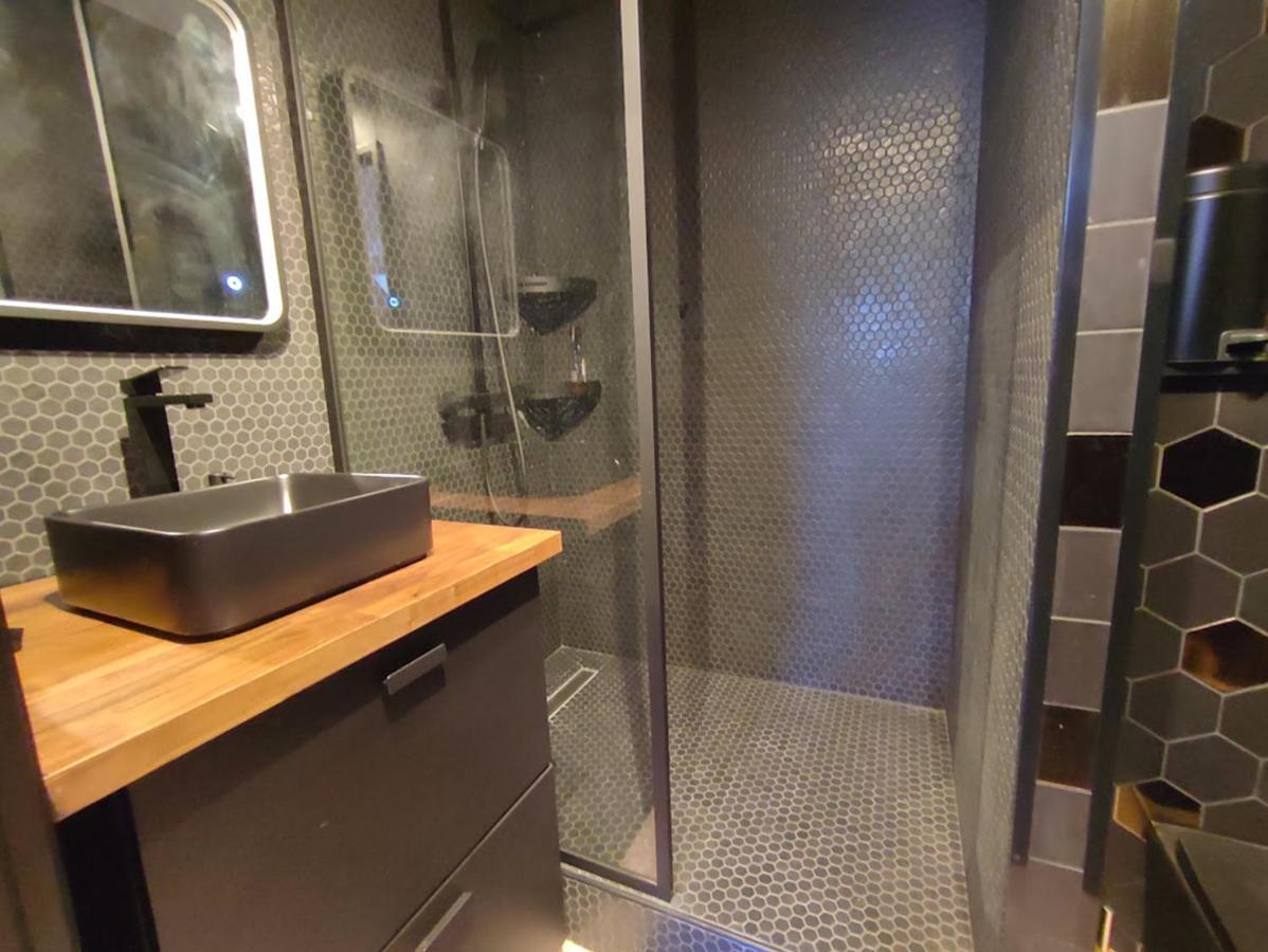 Апартаменты Au Cocon De Joy, T3 Duplex, Wifi, 4 Personnes Bagneres-de-Luchon Экстерьер фото